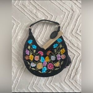 🌺Handmade in India Tropical Floral Beaded Shoulder Bag- Black Multicolor